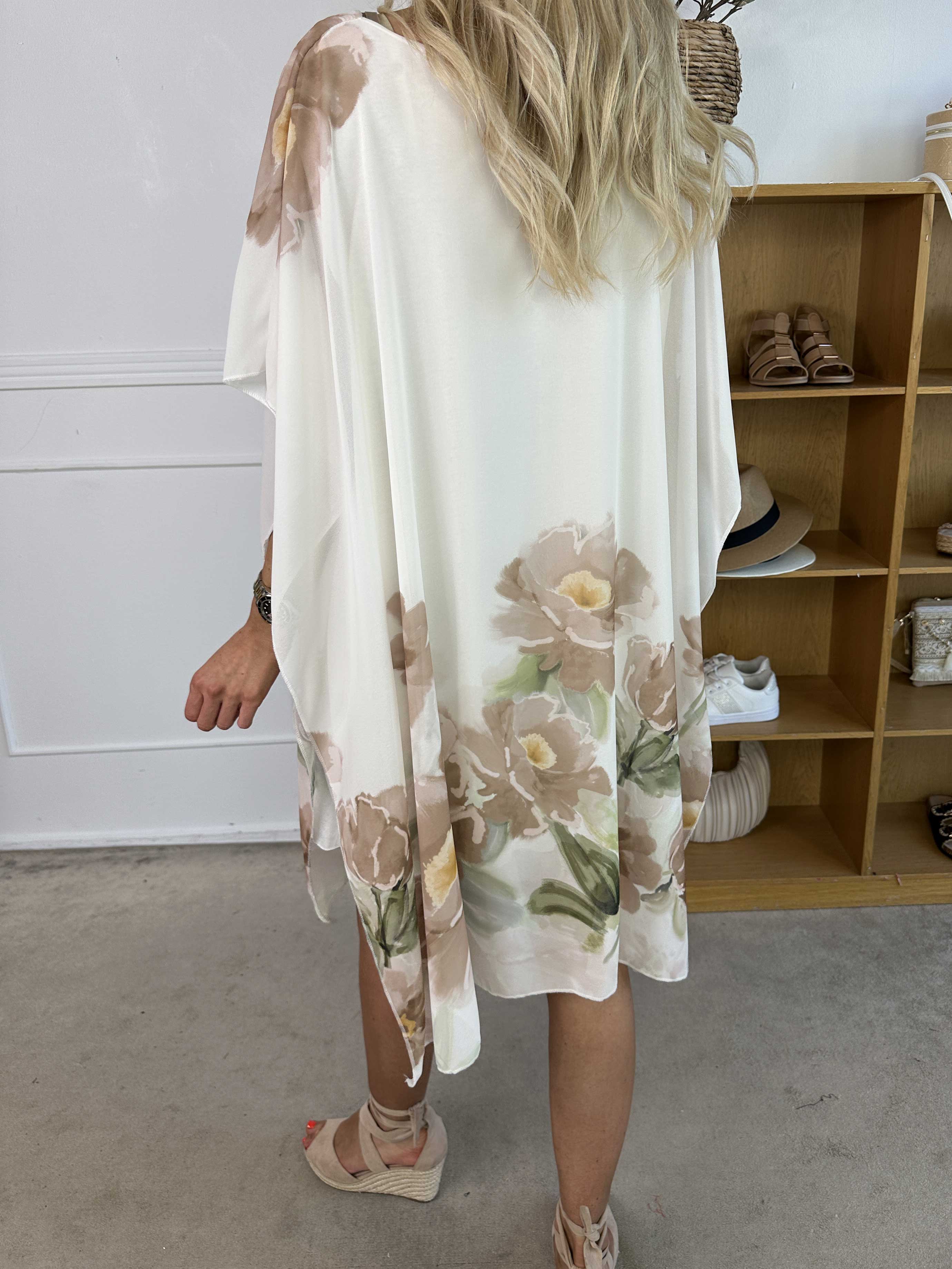 Mirabella - Tunikaklänning med chiffonglager och underkjol i viskos